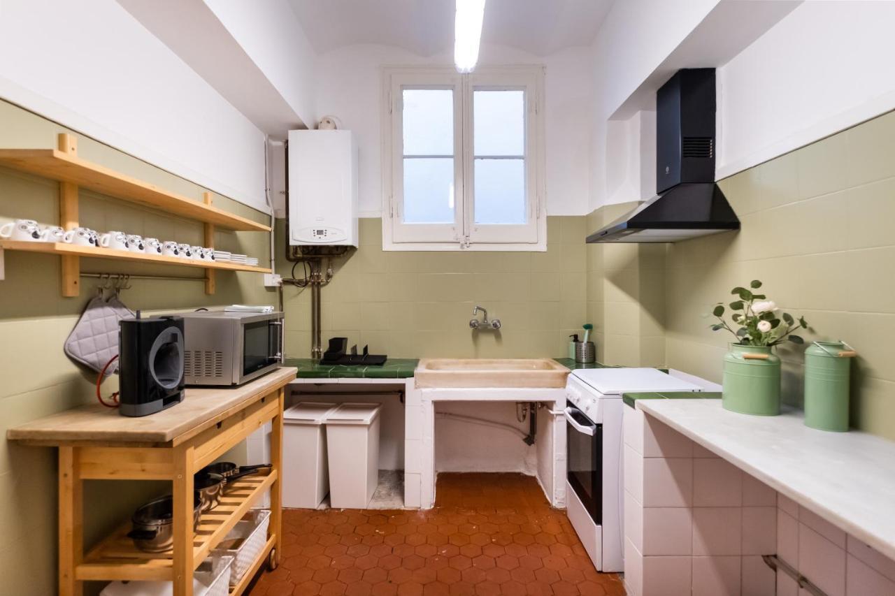 B42 - Modernist Apartment For Large Groups In Eixample Barcelona Kültér fotó